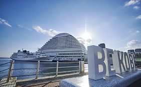 Kobe Meriken Park Oriental Hotel